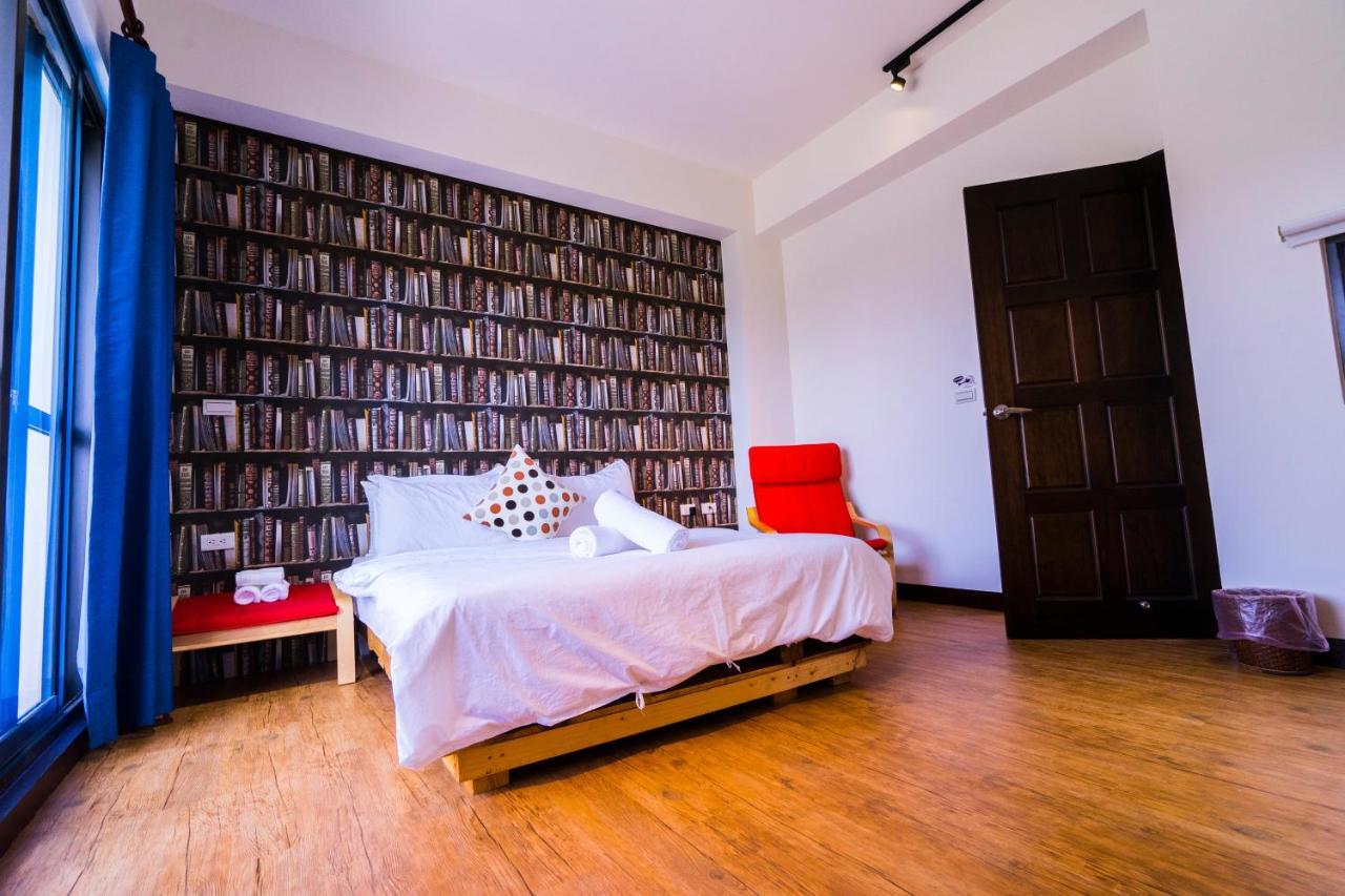 黑琵軼棧湖濱旅宿 K&B Happy Hostel Tainan Exterior foto